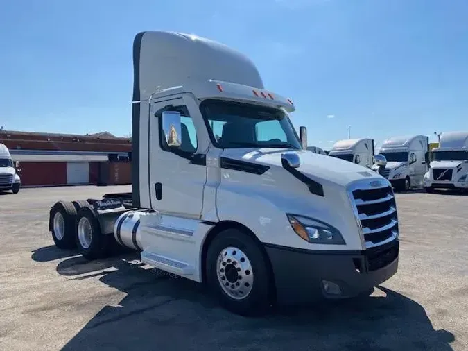 2021 Freightliner Cascadiaaea6173e9a87e27b062e3e75166357f4