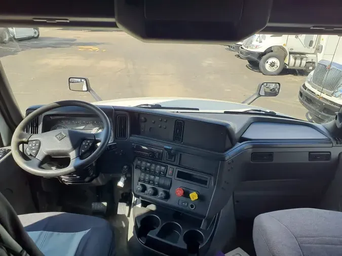 2019 NAVISTAR INTERNATIONAL LT625 SLPR CAB