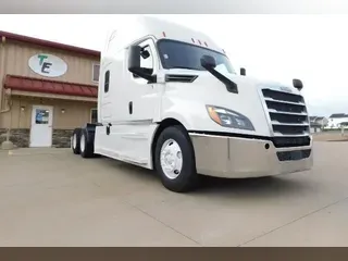 2020 Freightliner Cascadia