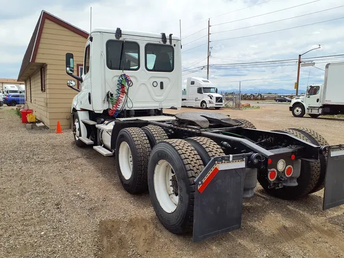 2019 FREIGHTLINER/MERCEDES NEW CASCADIA PX12664