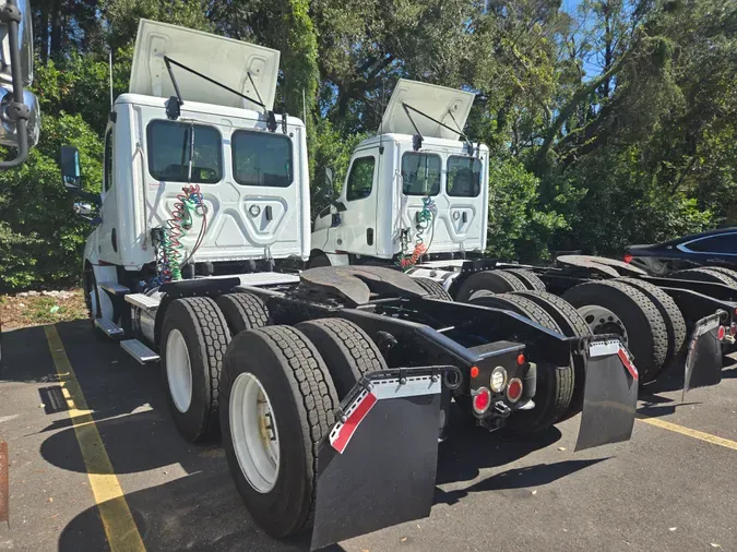 2020 FREIGHTLINER/MERCEDES NEW CASCADIA PX12664