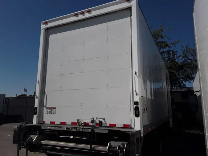 2018 FREIGHTLINER M2 106
