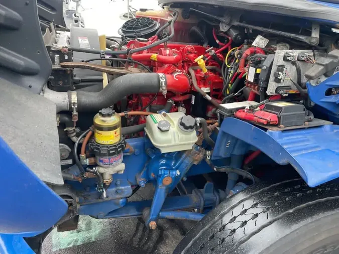 2019 FREIGHTLINER/MERCEDES M2 106