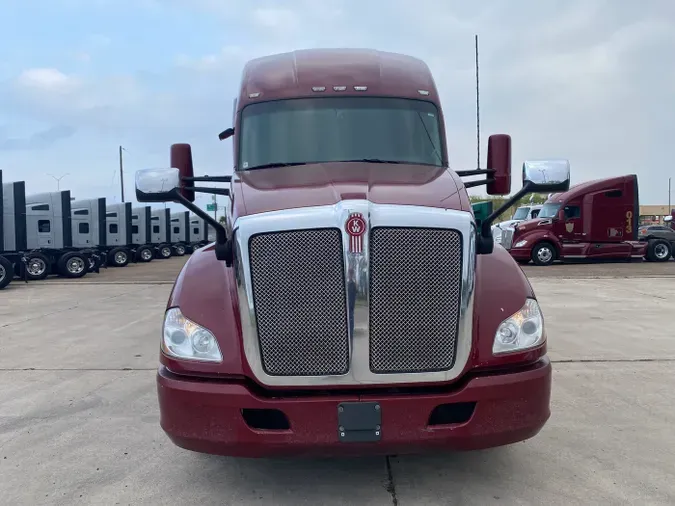 2020 Kenworth T680