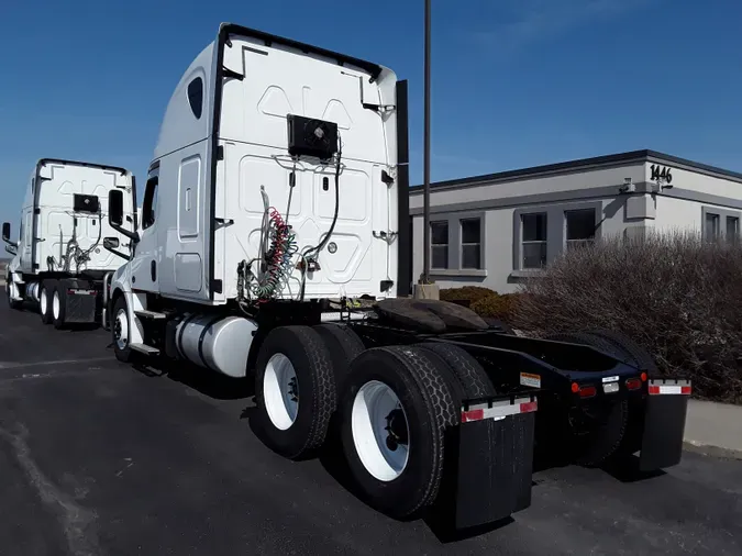 2018 FREIGHTLINER/MERCEDES CASCADIA