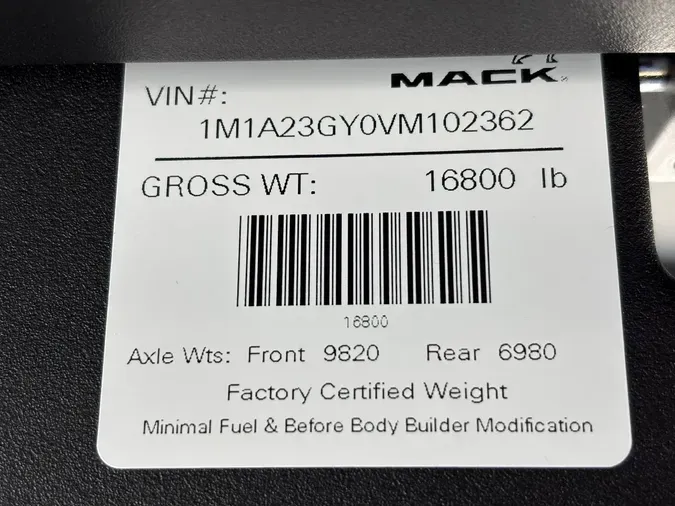 2027 MACK ANTHEM 64Taecfd3c57a4ac6c66cf8dd69144a4254