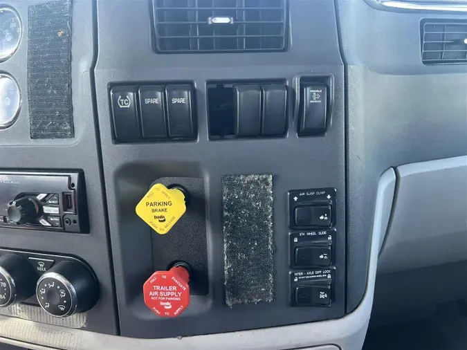 2018 Peterbilt 579