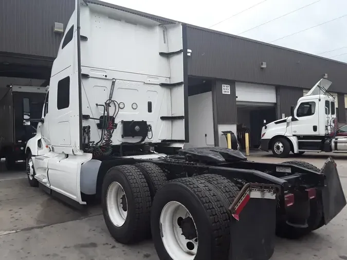 2019 NAVISTAR INTERNATIONAL LT625 SLPR CAB