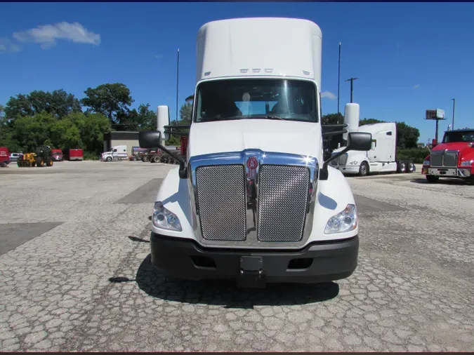 2022 Kenworth T680