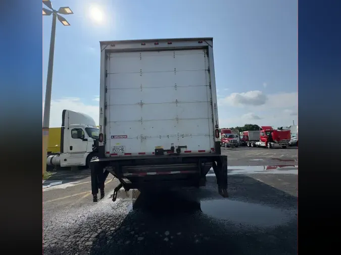 2018 NAVISTAR INTERNATIONAL 4300