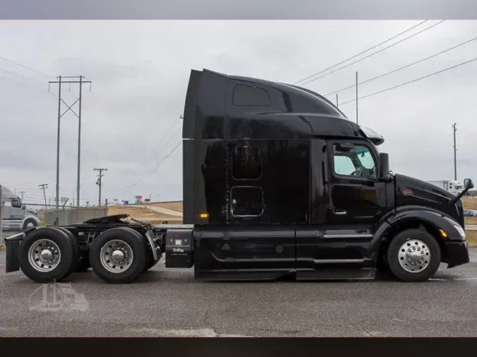 2023 PETERBILT 579