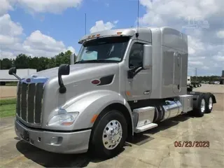 2019 PETERBILT 579