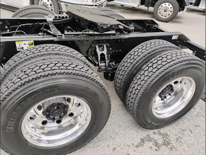 2022 Kenworth T680