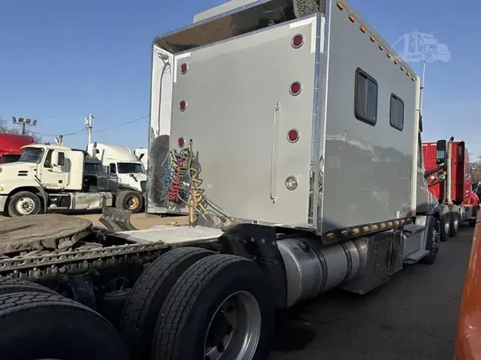 2019 FREIGHTLINER CASCADIA 126aeee92d07b806b2b622216d334fe1317