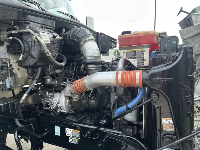2020 Peterbilt 567