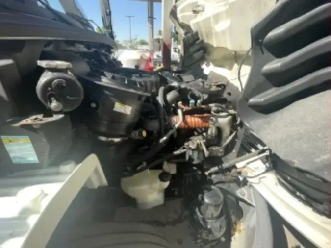 2019 FREIGHTLINER M2 106