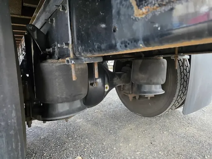 2017 FREIGHTLINER/MERCEDES M2 106