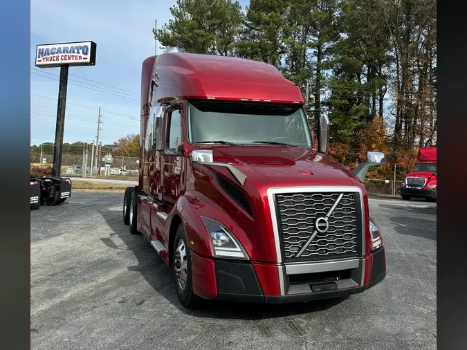 2022 VOLVO VNL64T760aef8c04c2553db3fa8a6cc2d63ce144d