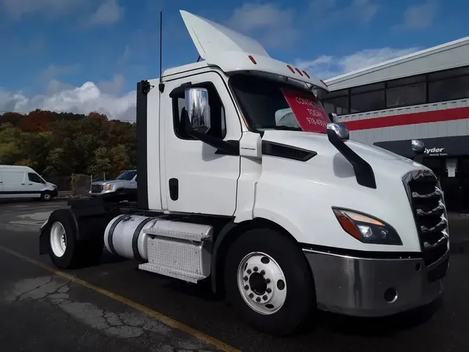 2020 FREIGHTLINER/MERCEDES NEW CASCADIA 116