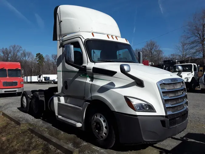 2019 FREIGHTLINER/MERCEDES NEW CASCADIA PX12664