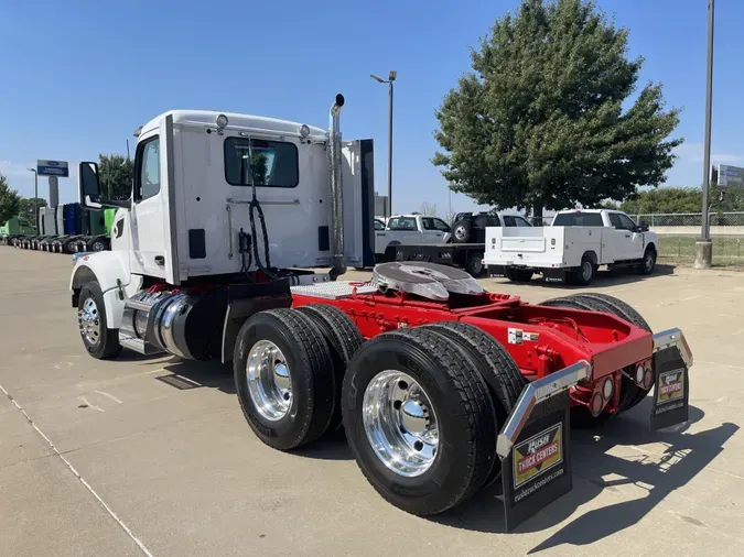 2022 Peterbilt 567