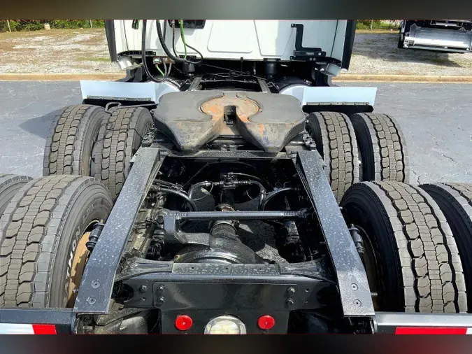 2022 INT LT625 6x4