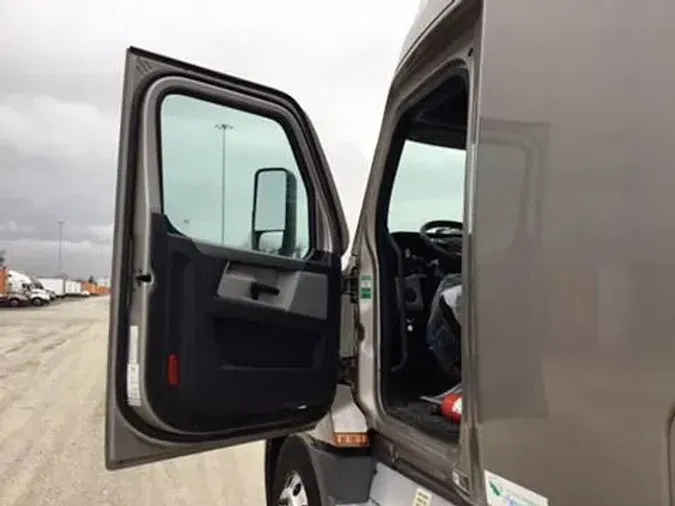 2021 Freightliner Cascadia