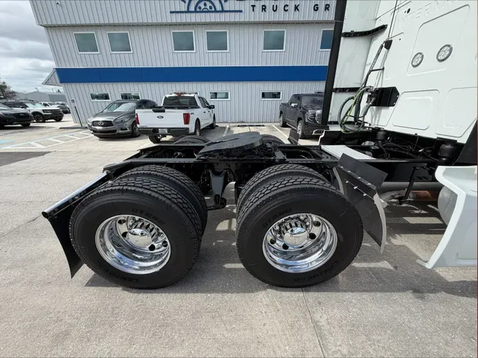 2022 International LT625