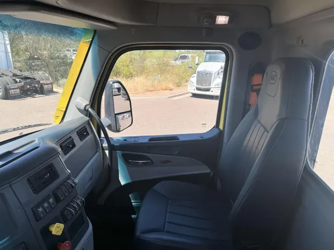 2023 Peterbilt 579af0e04b2e800dd7d741832d19e0f0cd5