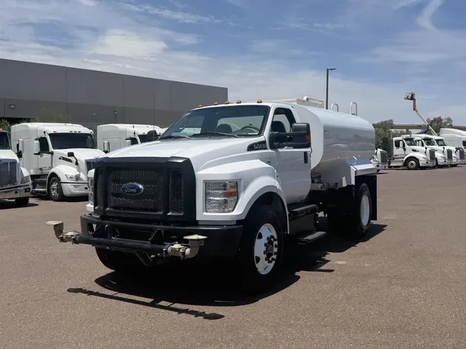 2025 Ford F-750