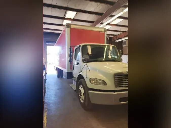 2014 FREIGHTLINER/MERCEDES M2 106