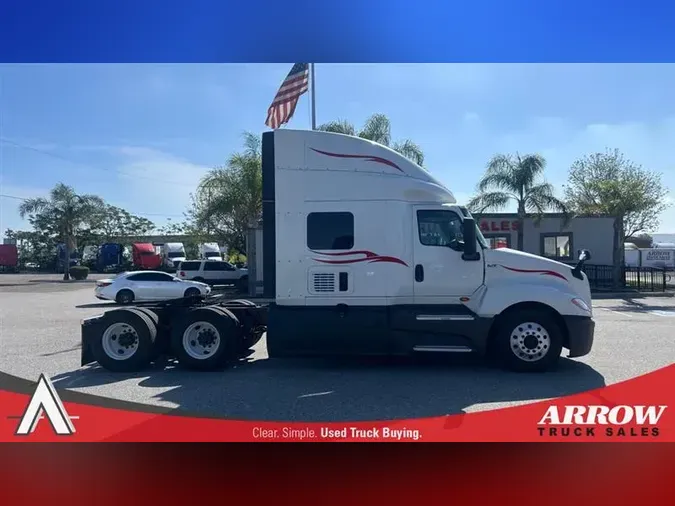 2022 INTERNATIONAL LT