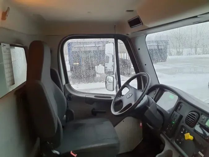 2019 FREIGHTLINER/MERCEDES M2 106af19596e4f38341eda2470ba0fd9bdf7