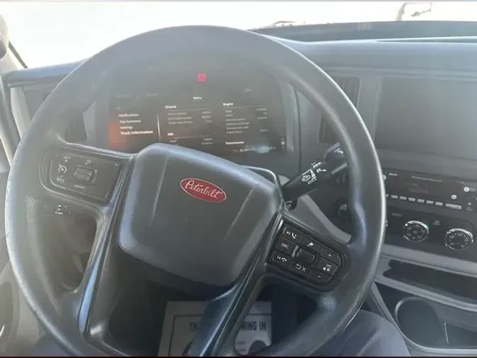 2022 Peterbilt 579