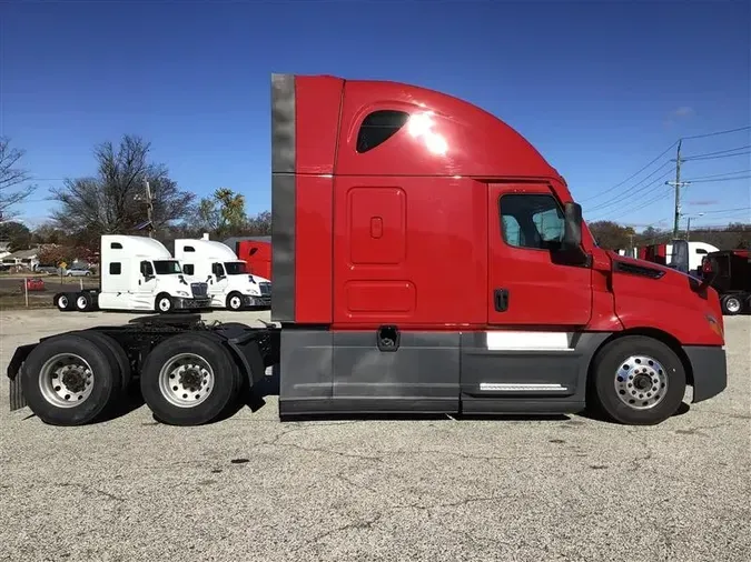 2021 FREIGHTLINER CASCADIA