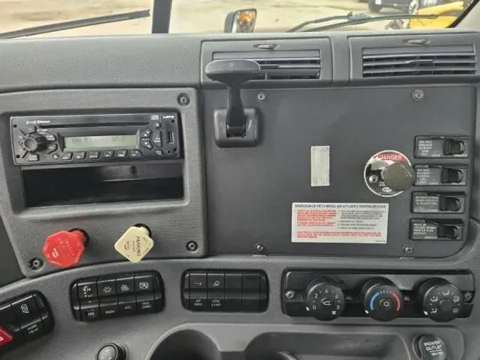 2014 Freightliner Cascadia