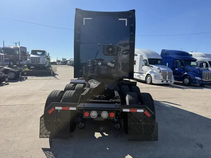 2022 Kenworth T680