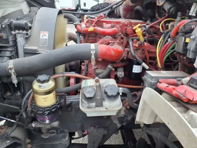 2020 FREIGHTLINER/MERCEDES M2 106