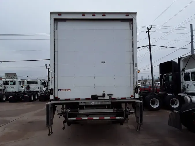 2018 FREIGHTLINER/MERCEDES M2 106