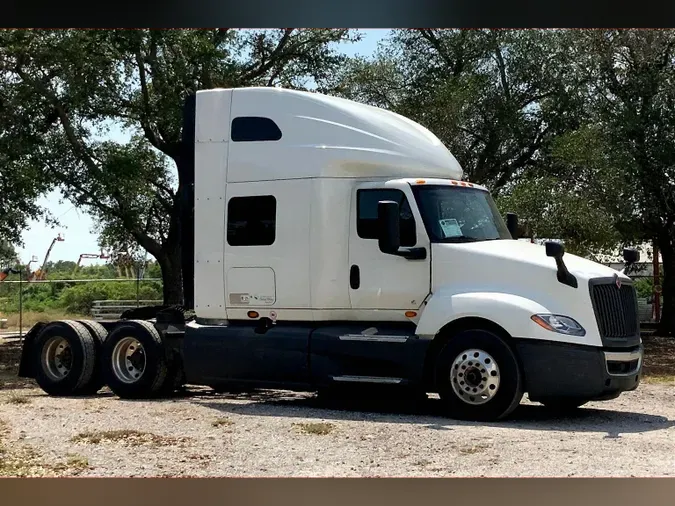 2022 INT LT625 6x4af2d19743455a80761287bf2a682c8cd