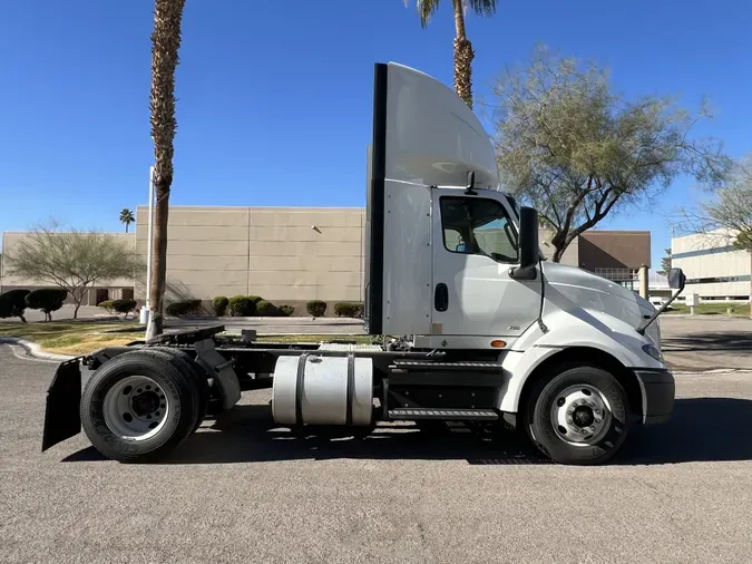 2021 NAVISTAR INTERNATIONAL RH613 DAYCAB S/A