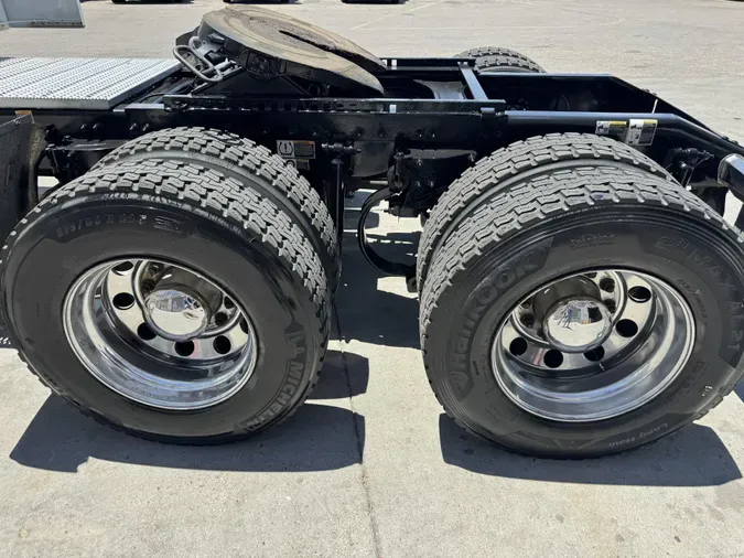 2022 Peterbilt 579af34bcb7a4e0923f8ccefc1f1e5153bc