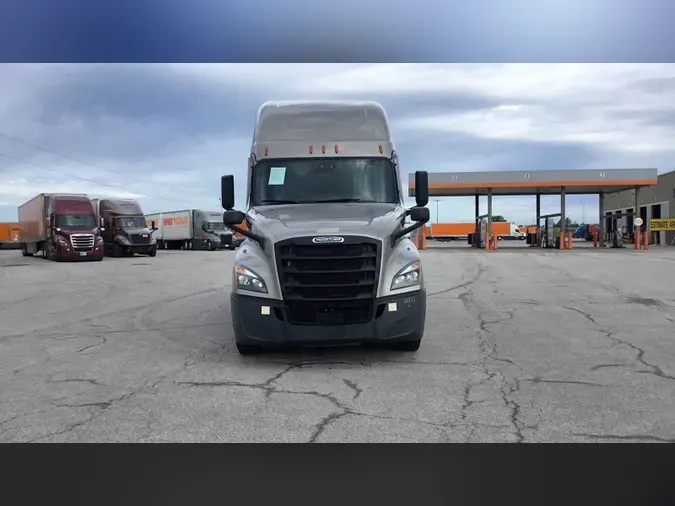 2021 Freightliner Cascadia