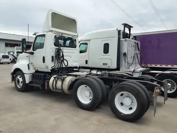 2019 NAVISTAR INTERNATIONAL LT625 DAYCAB T/A