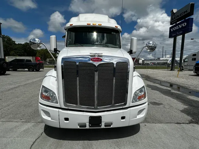 2020 Peterbilt 579