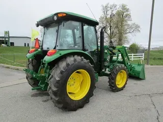 2022 John Deere 5075E