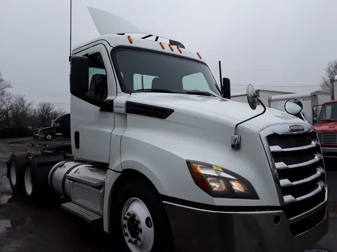 2019 FREIGHTLINER/MERCEDES NEW CASCADIA PX12664