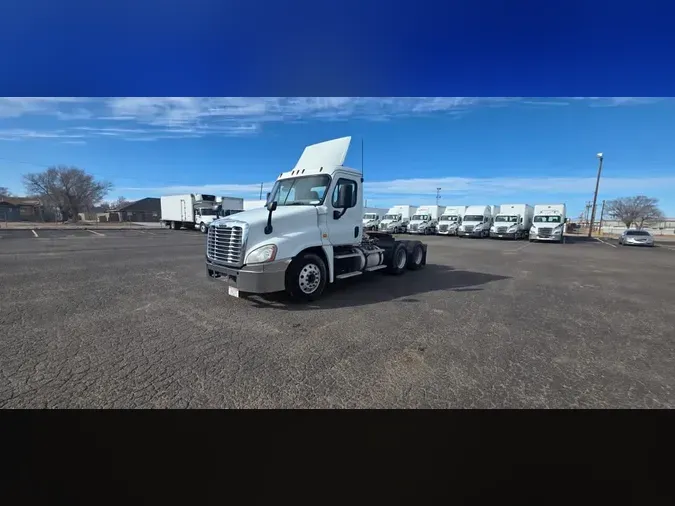2019 FREIGHTLINER/MERCEDES CASCADIA 125af4163d859f96ef20dcc04290b5744b4
