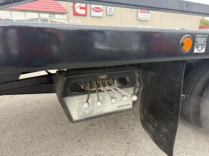 2015 Ford F-550af4876a9a9a0fd10987760e59a5a12ab