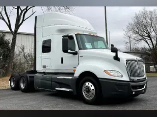 2019 INT LT625 6x4